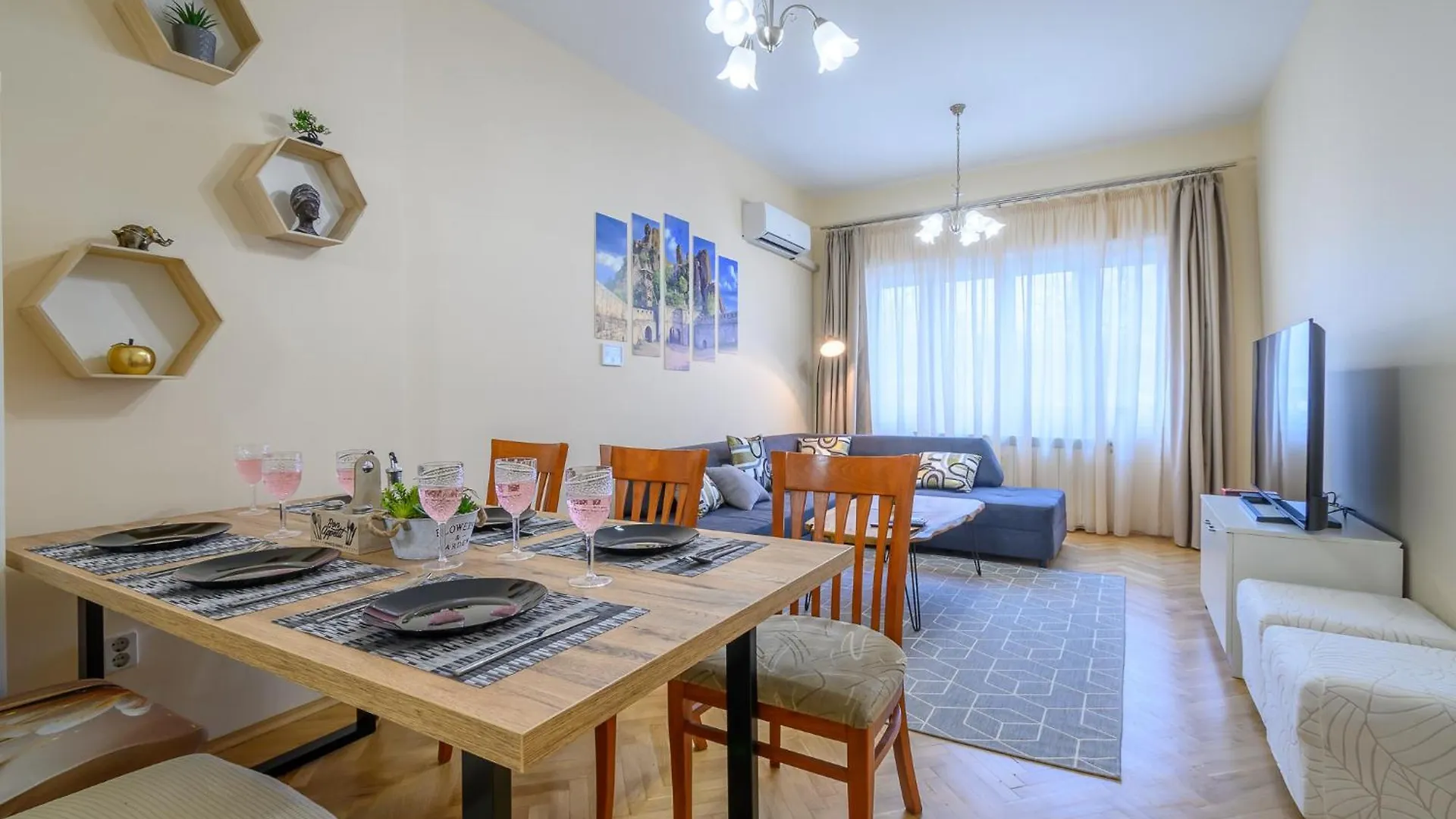 Grand Luxury Condo By Ndk And National Stadium With Free Parking Szófia 0*,